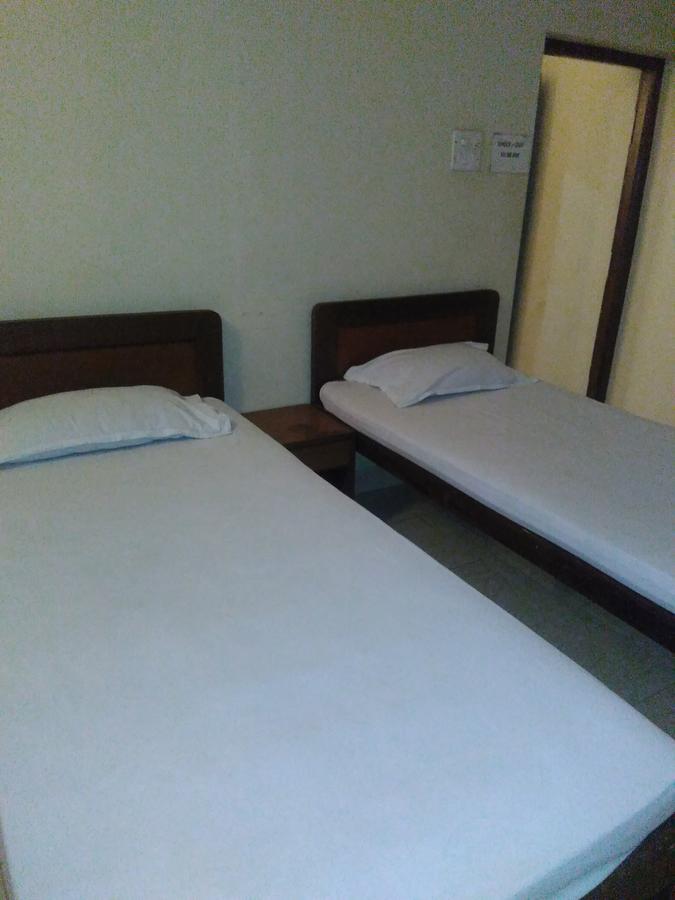 Hotel Palm Grove Cavelossim Exterior foto